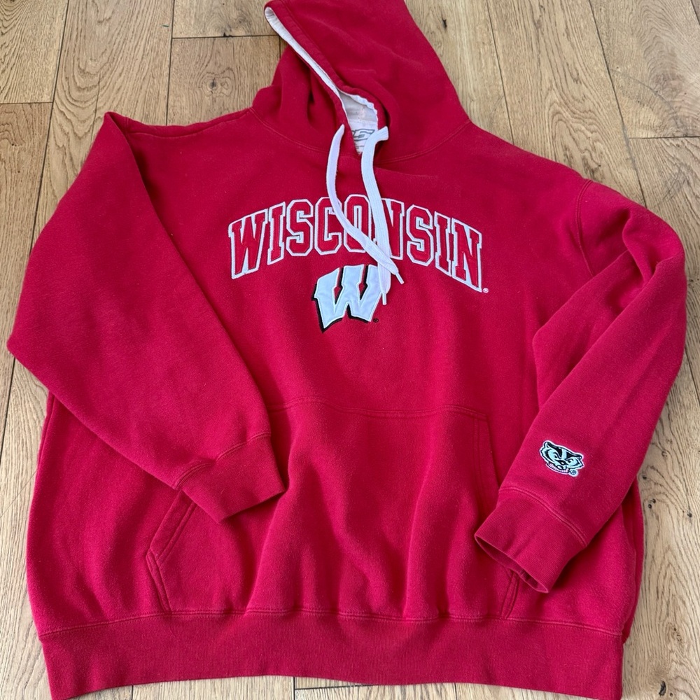 Y2K Wisconsin Badgers Men's E5 Embroidered Hoodie Sweatshirt Pullover 2XL